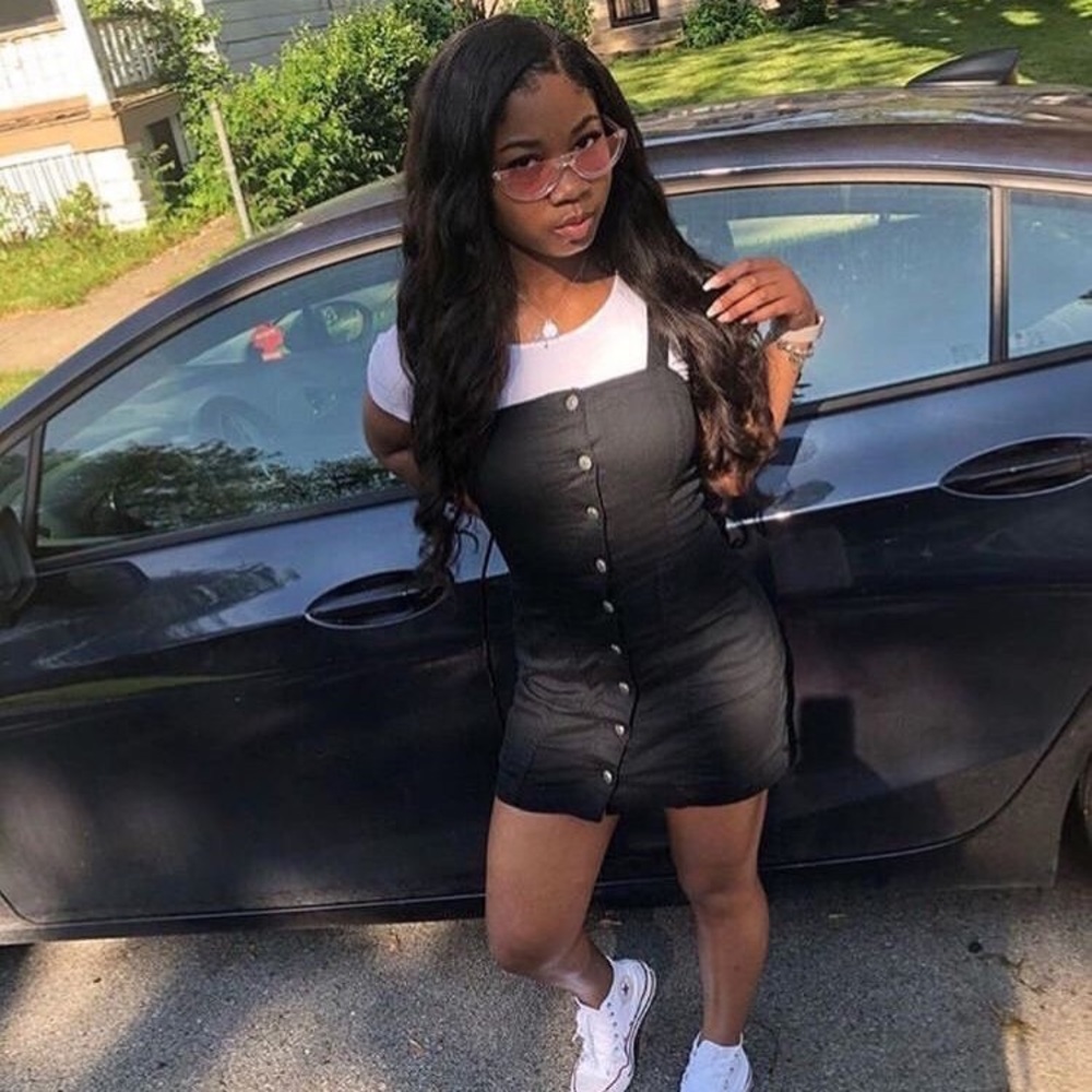 Meet your Posher, Dee💗